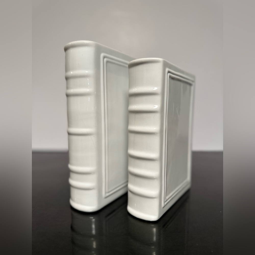 Z Gallery White Ceramic Book Decor Set